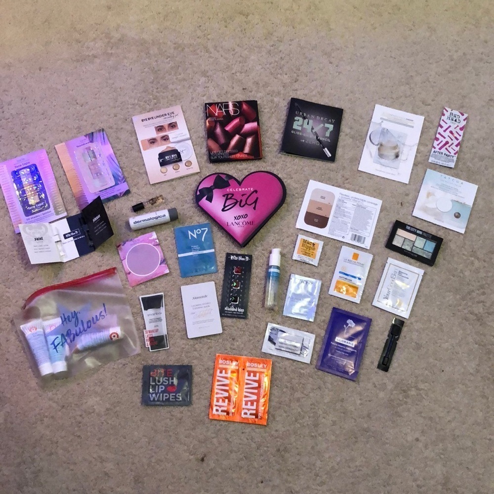 GIFT WITH BEAUTY PURCHASE